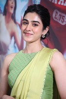 Sakshi Vaidya Beautiful Photos